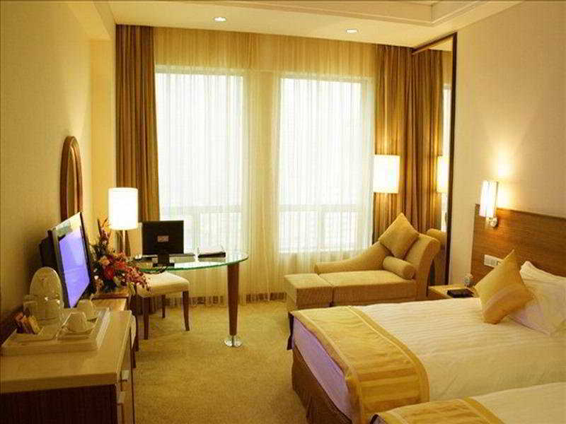 Ramada Plaza Guangzhou Hotel Buitenkant foto