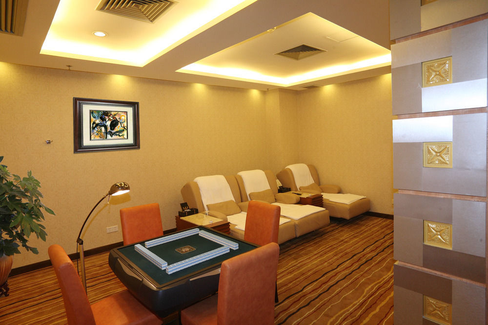 Ramada Plaza Guangzhou Hotel Buitenkant foto